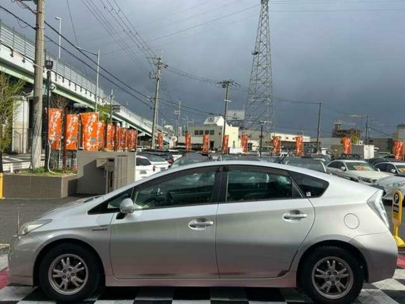 PRIUS
