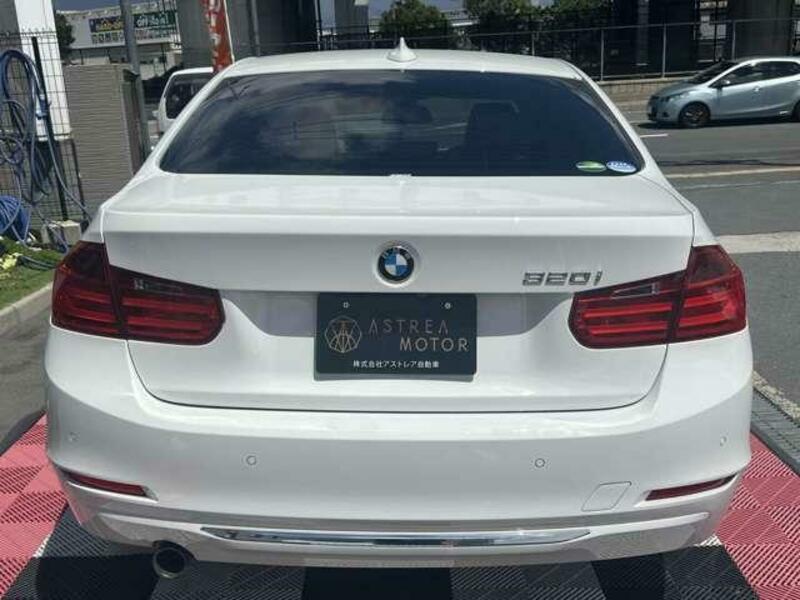 3 SERIES