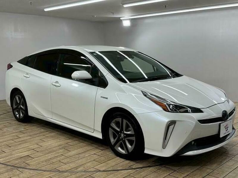 PRIUS-13