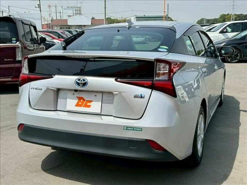 PRIUS-14