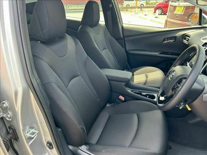 PRIUS-15