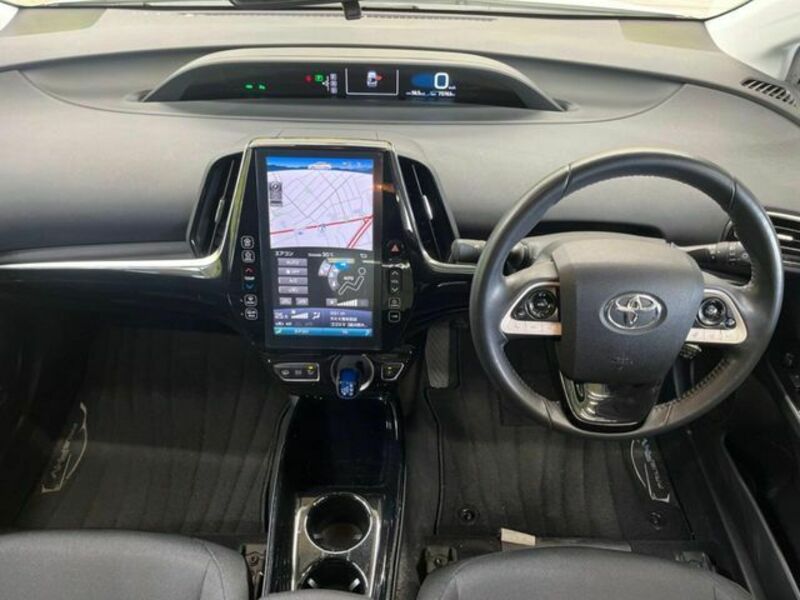 PRIUS PHV