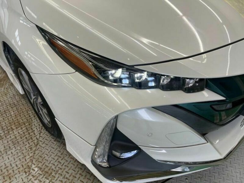 PRIUS PHV