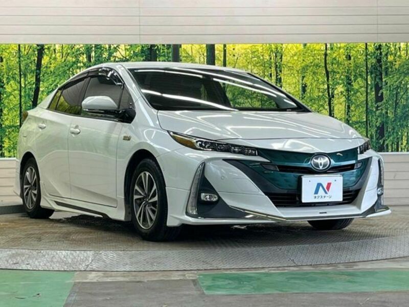 PRIUS PHV