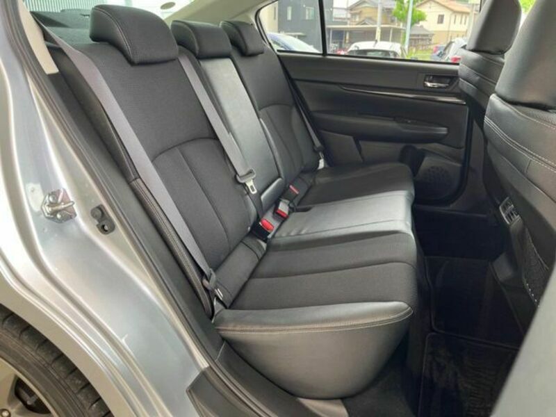 LEGACY B4