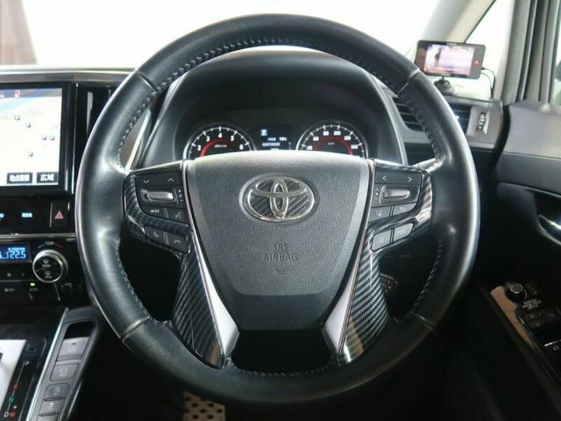 VELLFIRE-15
