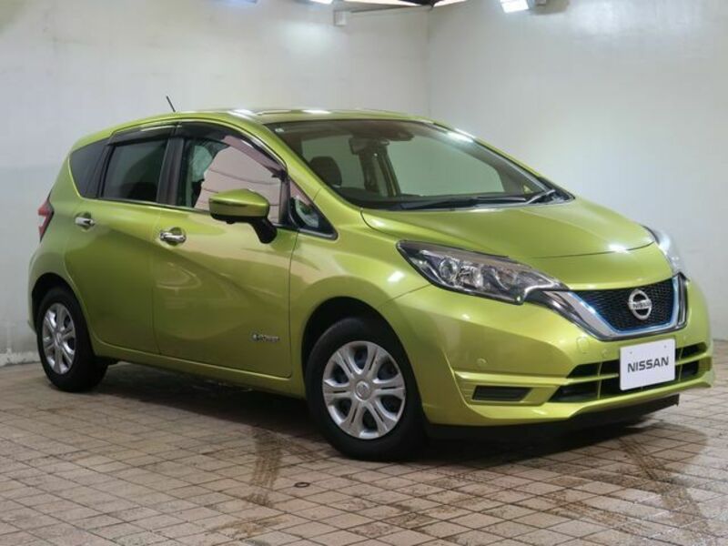 NISSAN　NOTE