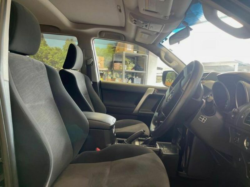 LAND CRUISER PRADO-8