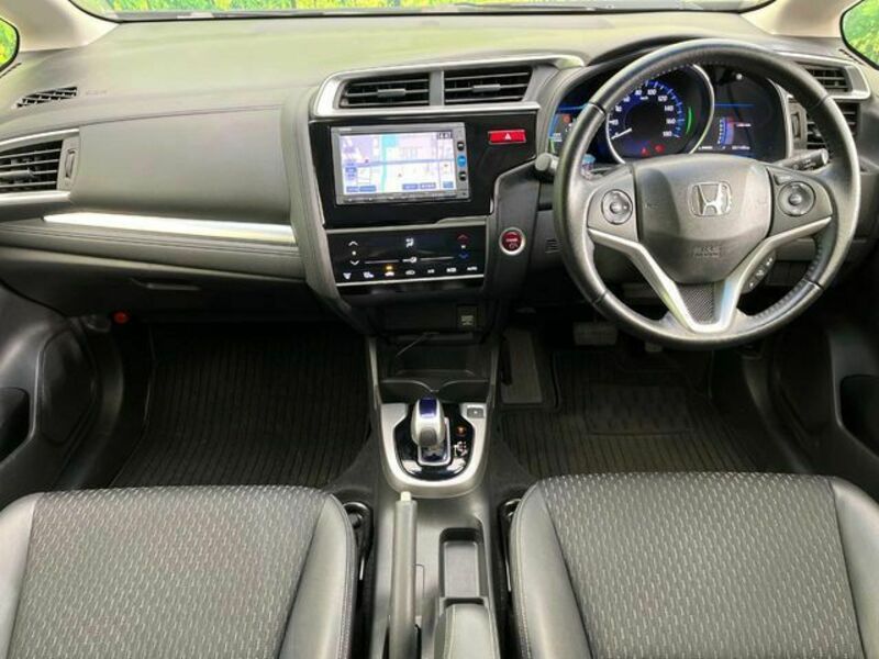 FIT HYBRID