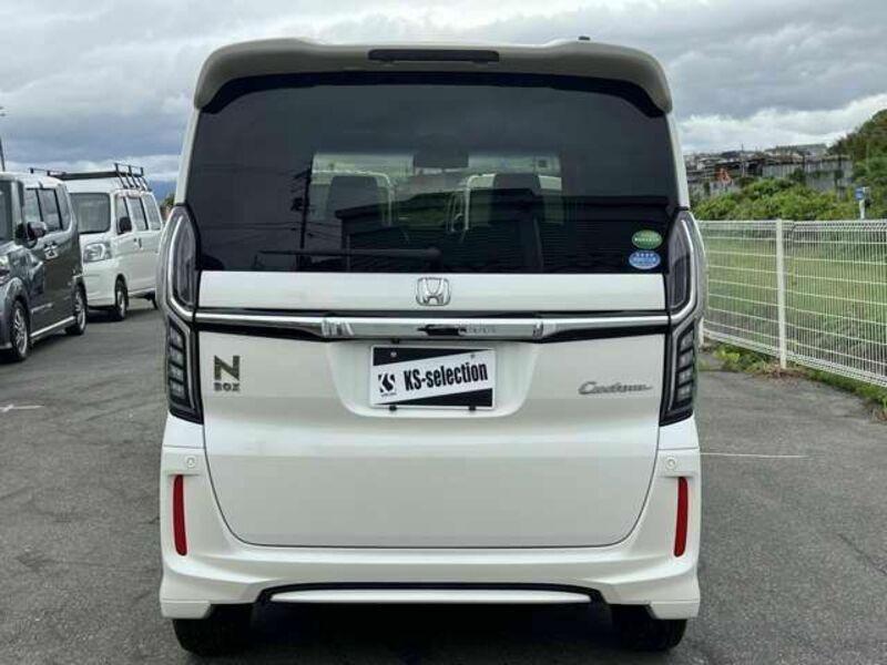 N BOX CUSTOM-4