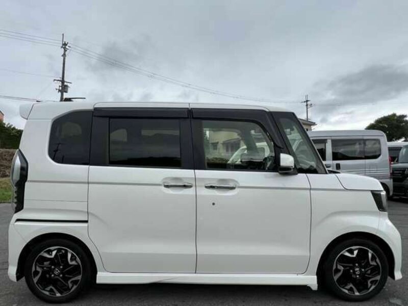 N BOX CUSTOM-5