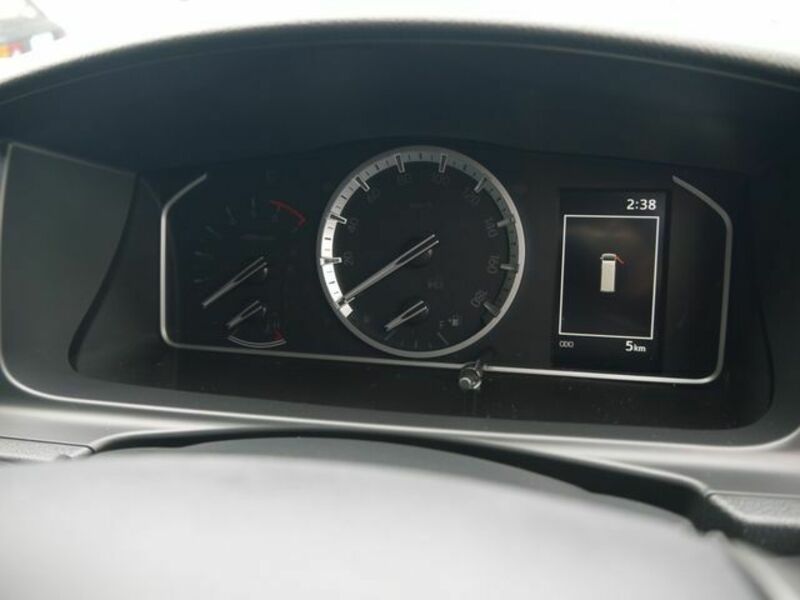 HIACE COMMUTER