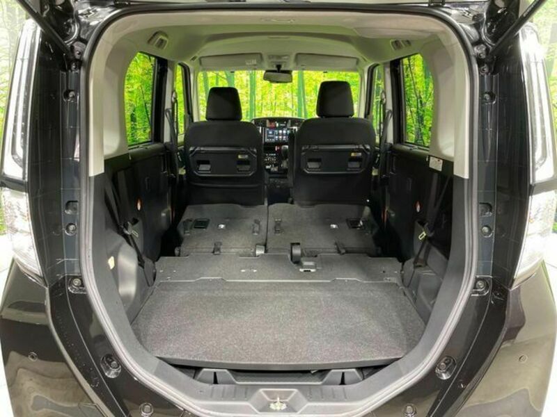 ROOMY-9