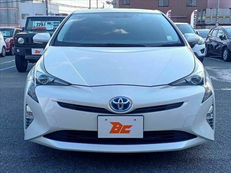 PRIUS-8