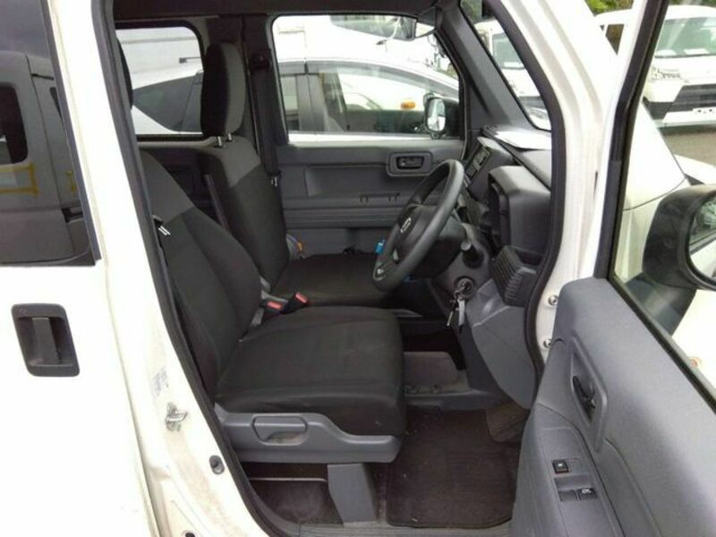 N-VAN-3