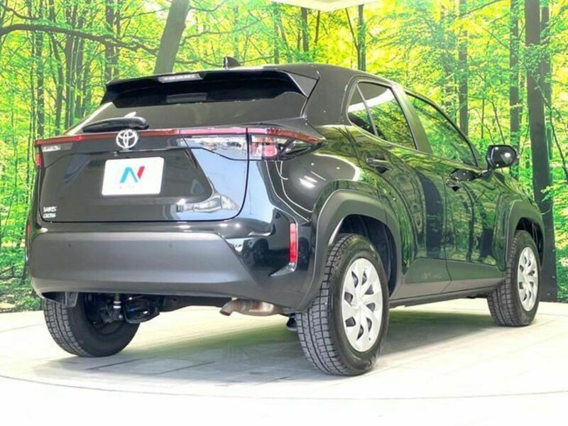 YARIS CROSS