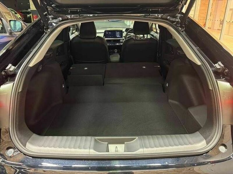 PRIUS-12