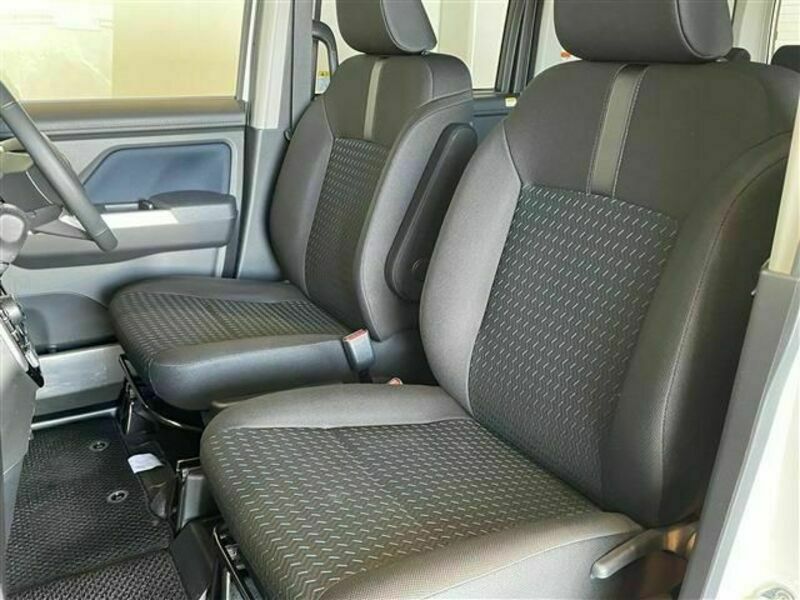 ROOMY-25