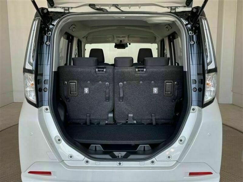 ROOMY-29