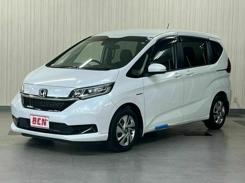 HONDA FREED HYBRID
