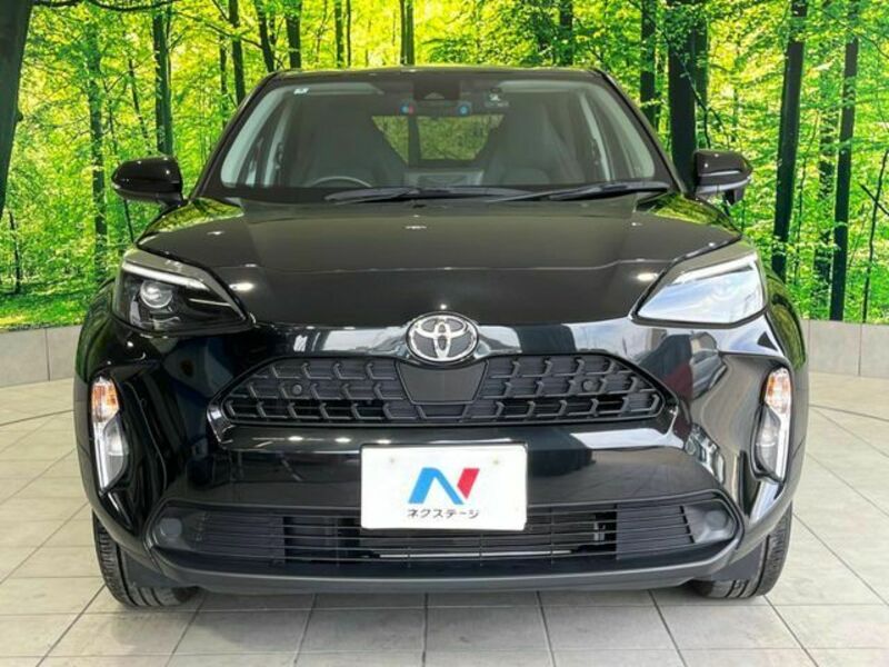 YARIS CROSS
