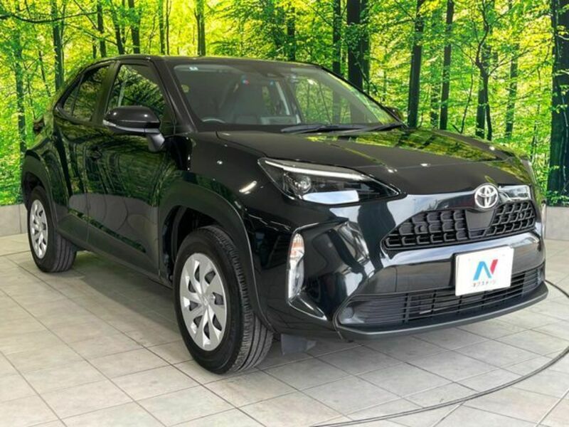 YARIS CROSS