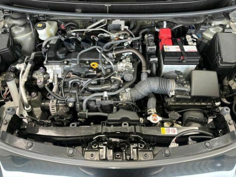 YARIS CROSS