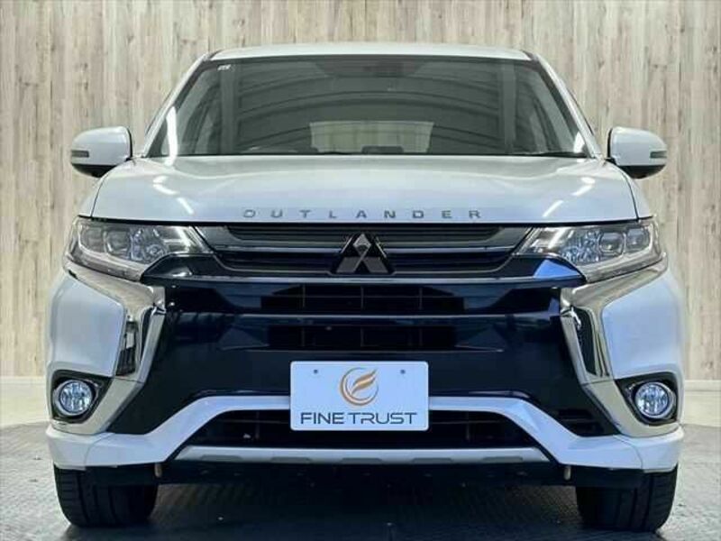 OUTLANDER PHEV