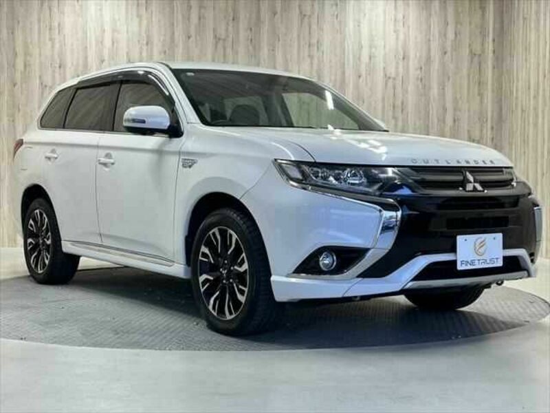 OUTLANDER PHEV