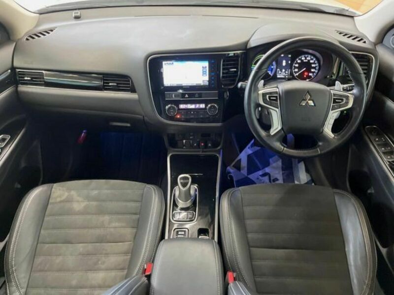 OUTLANDER PHEV