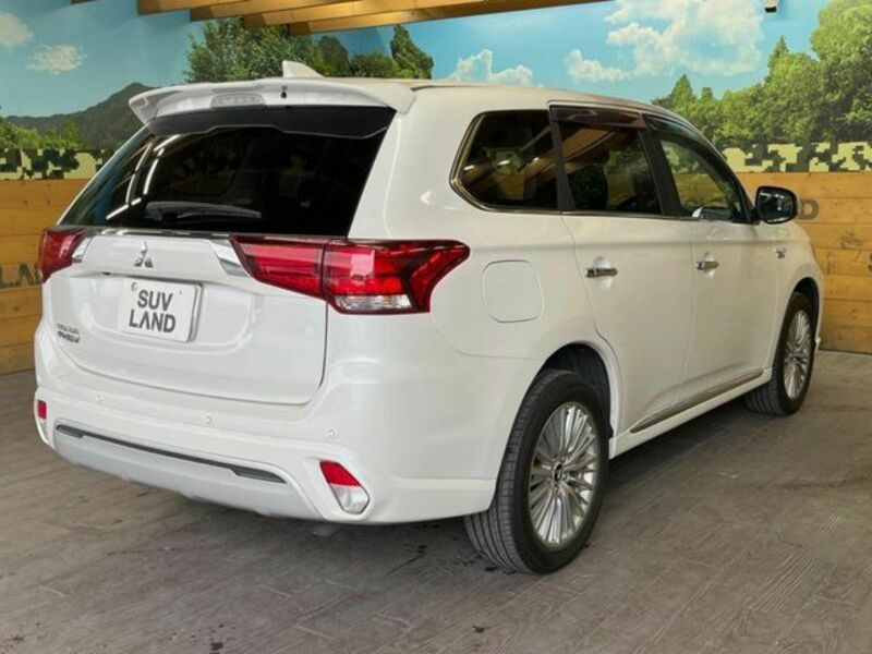 OUTLANDER PHEV