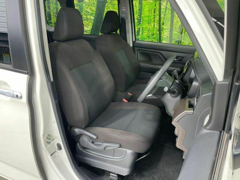 ROOMY
