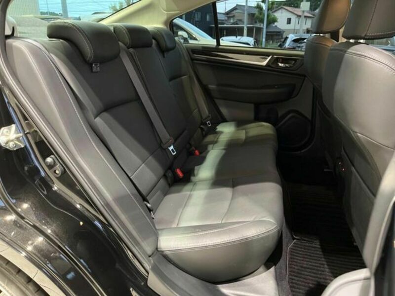 LEGACY B4