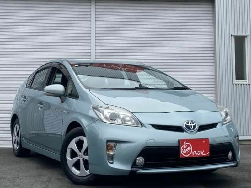 PRIUS-4