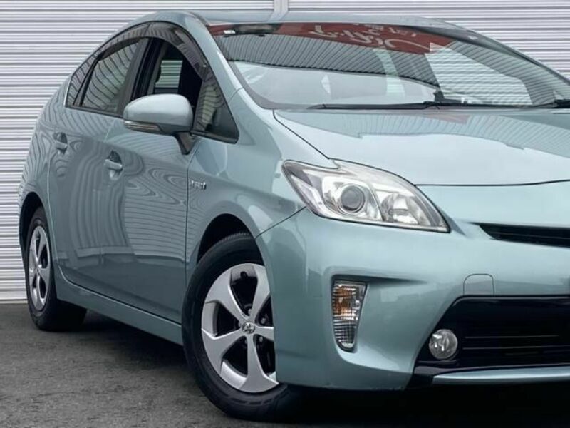 PRIUS-6