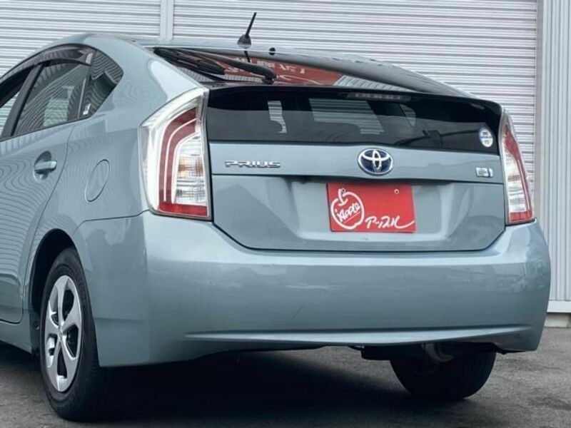 PRIUS-14