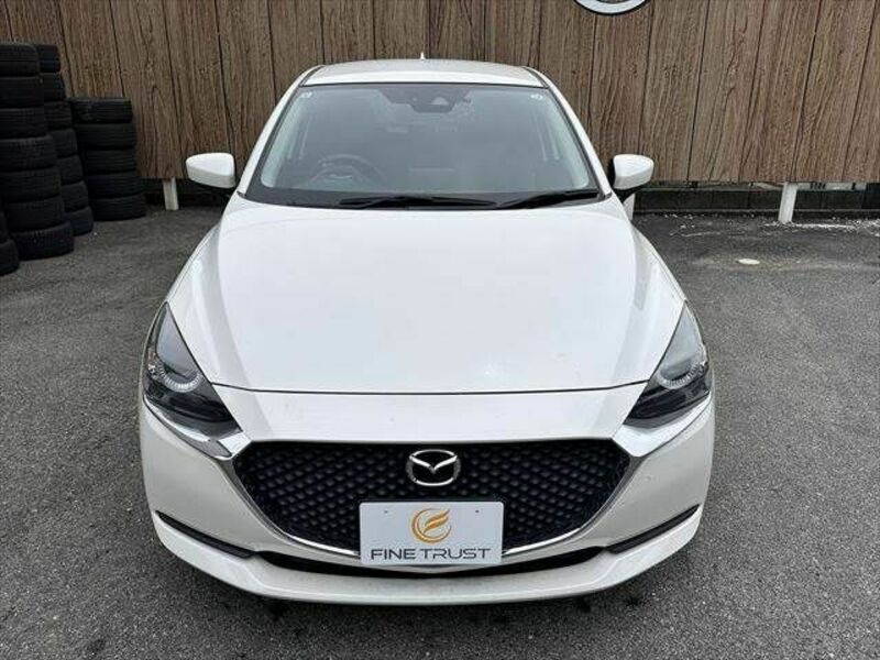 MAZDA2