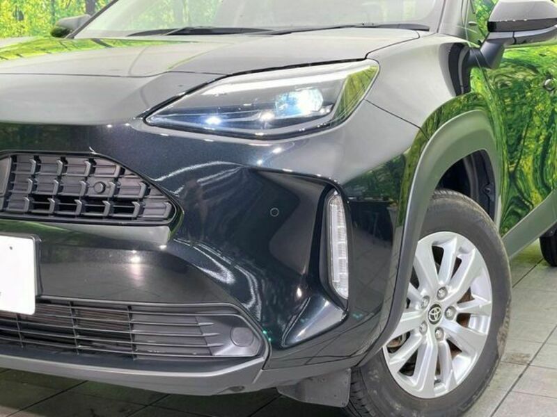 YARIS CROSS