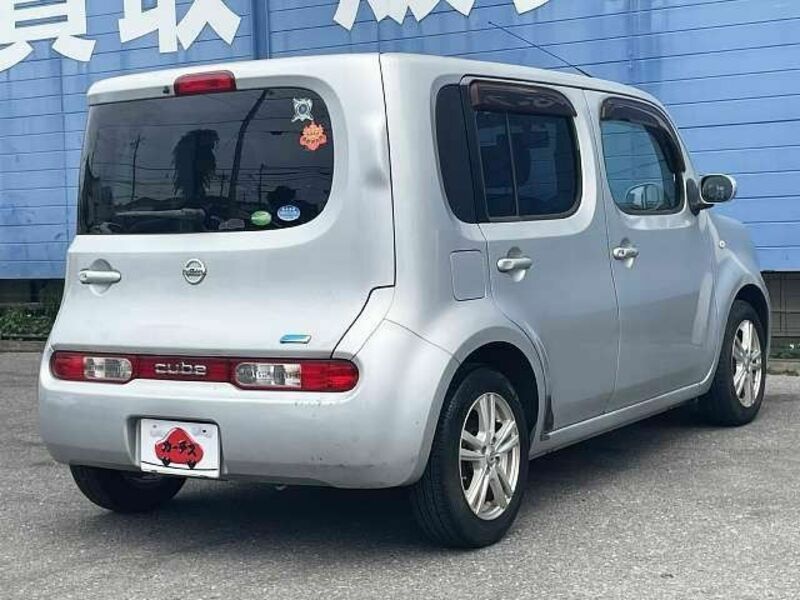 CUBE