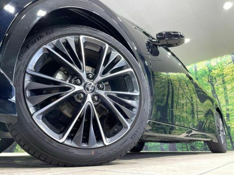 PRIUS-12