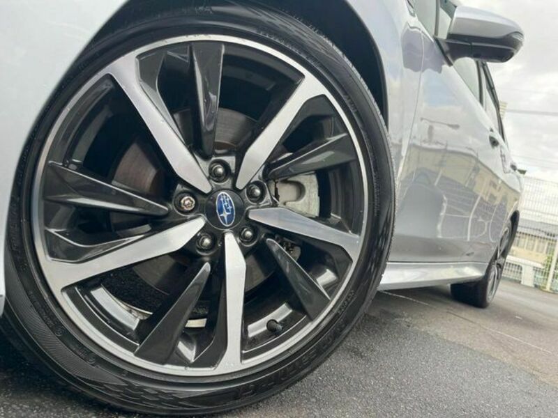 LEVORG-15