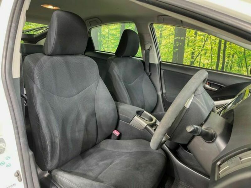 PRIUS-7
