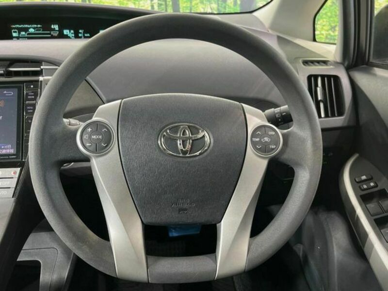 PRIUS-10