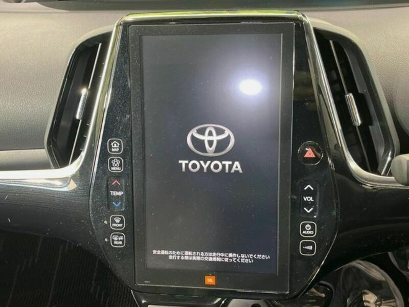 PRIUS-4