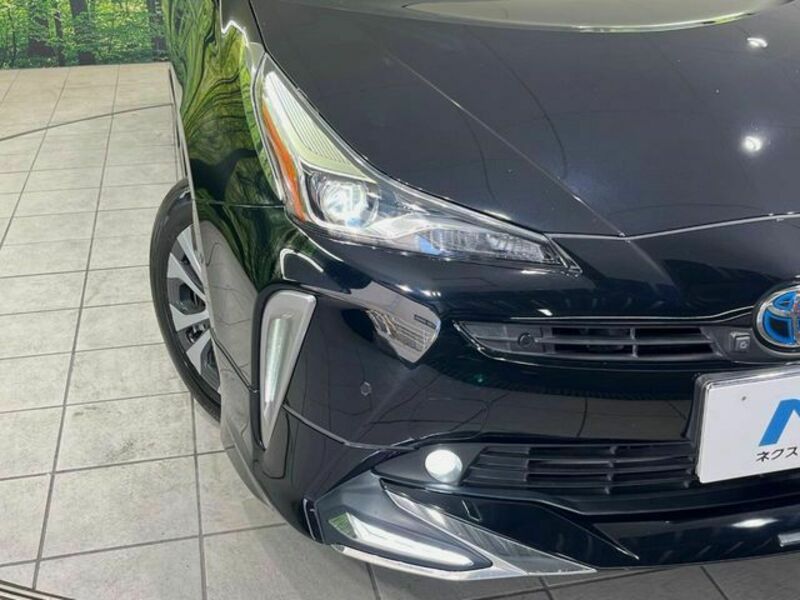 PRIUS-12