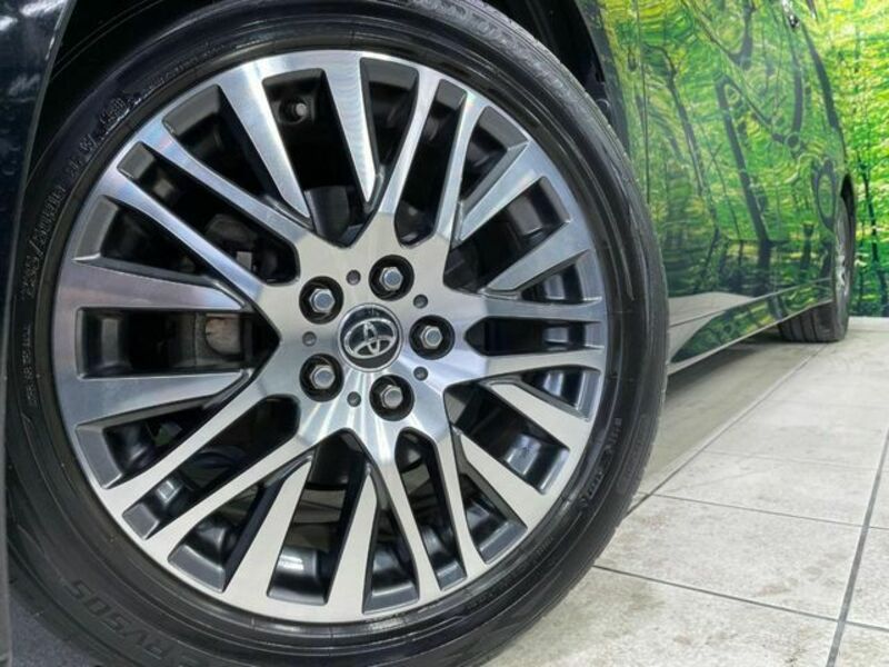 VELLFIRE-13