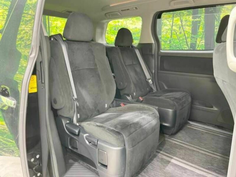 VELLFIRE-9
