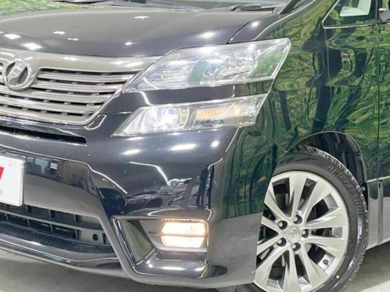 VELLFIRE-12