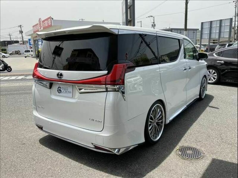 VELLFIRE-4