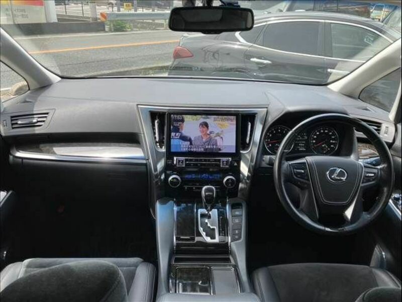 VELLFIRE-15
